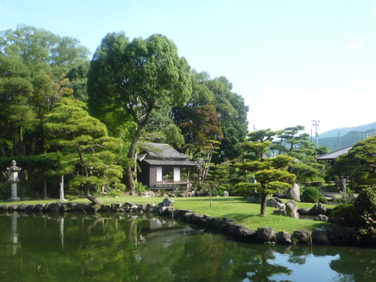 天赦園